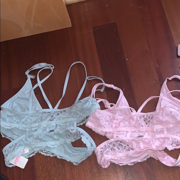 PINK BRALETTE SET 💗💙 - Picture 2 of 2